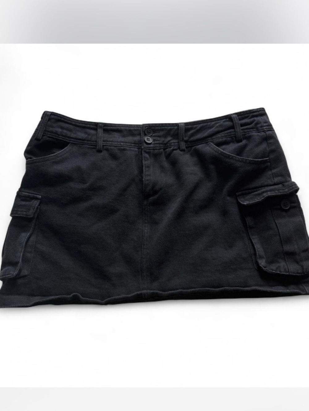 Edikted Cargo Mini Skirt